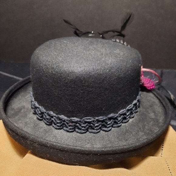 Women\'s Black Wool Bowler Hat main image 4
